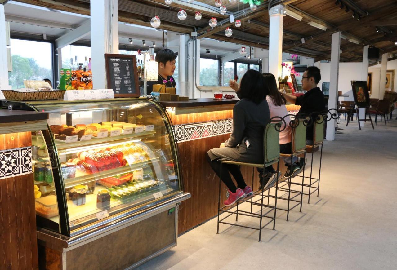 寿丰 花莲理想大地渡假饭店酒店 外观 照片 A café in the lobby of the hotel
